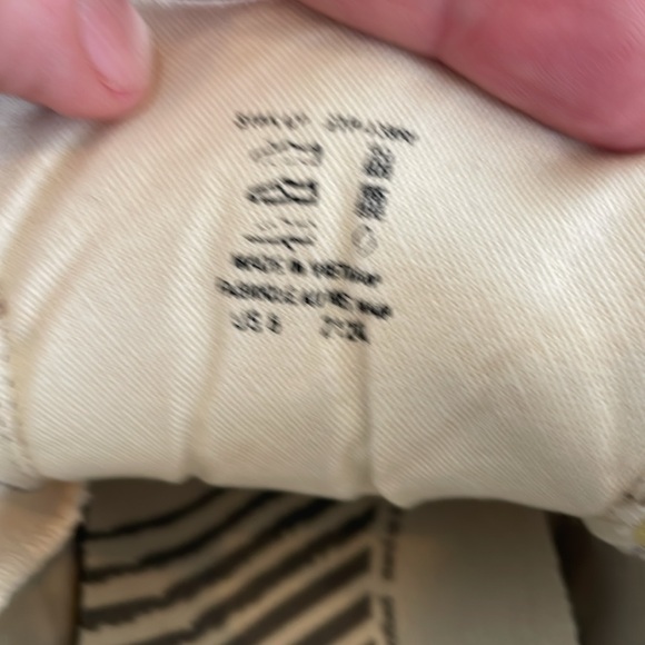 Taos women’s shoes - Picture 5 of 7